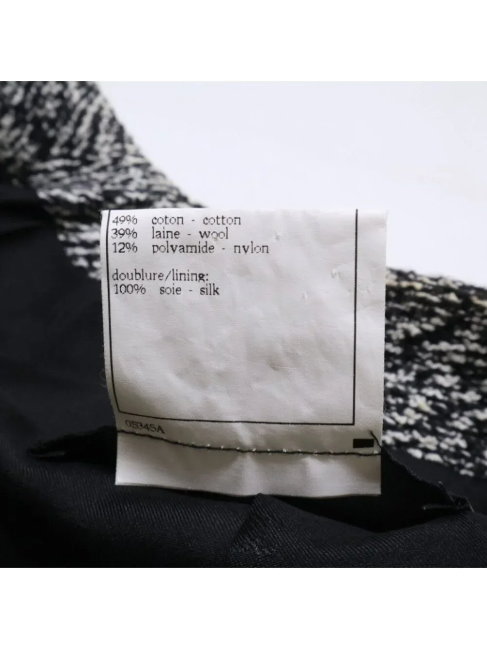 Chanel 97C CC Logo Button Tweed Collarless Jacket 38